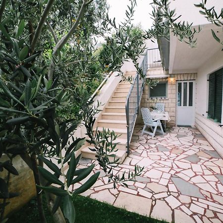 Villa Brigita Omiš Esterno foto