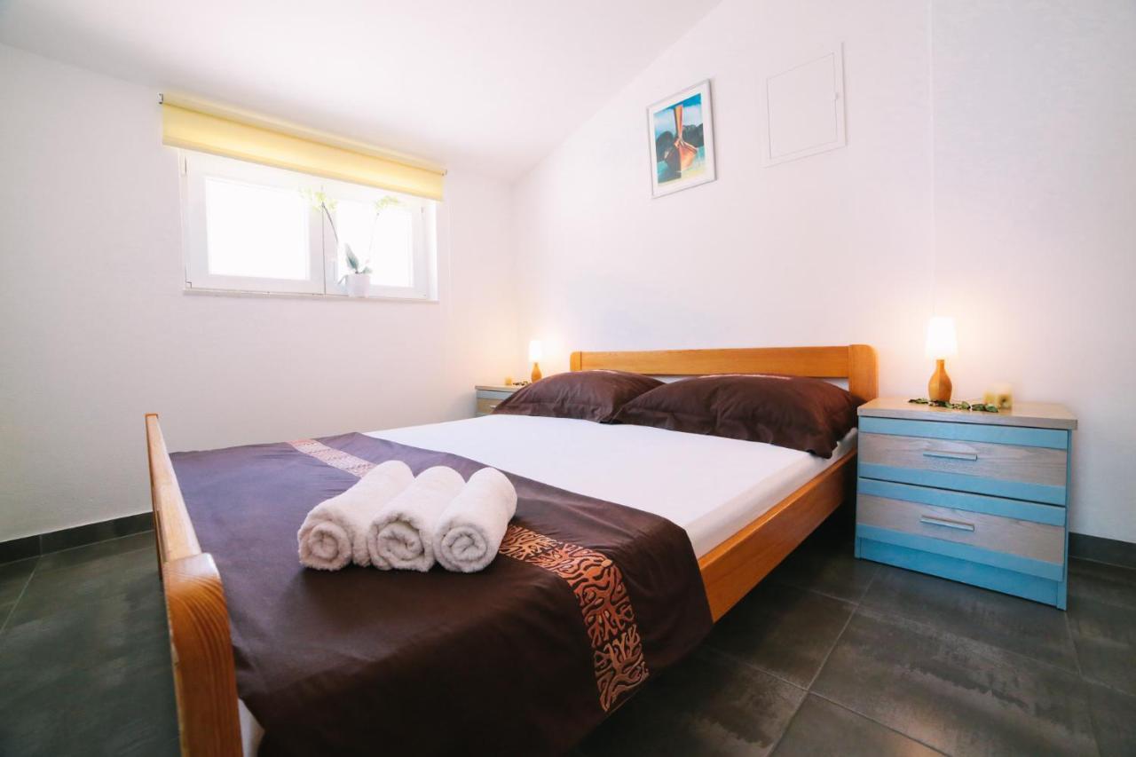 Villa Brigita Omiš Esterno foto