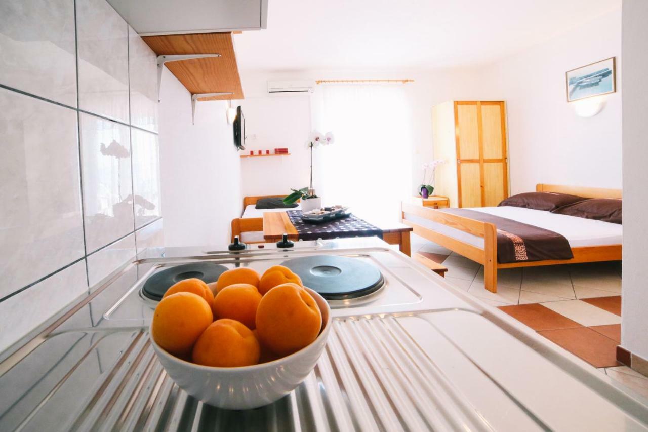 Villa Brigita Omiš Esterno foto